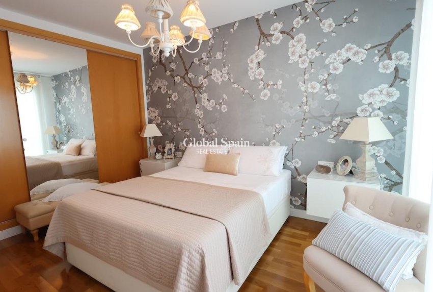 Resale - Apartment -
ORIHUELA COSTA - Lomas de Campoamor-Las Ramblas