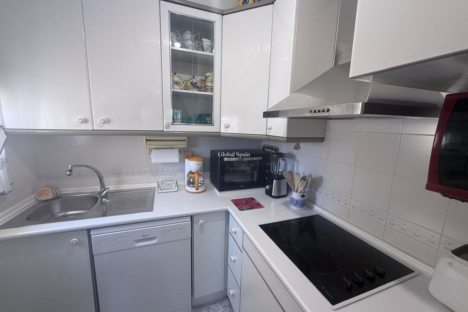 Resale - APARTMENT -
ORIHUELA COSTA - Los Almendros-la Florida