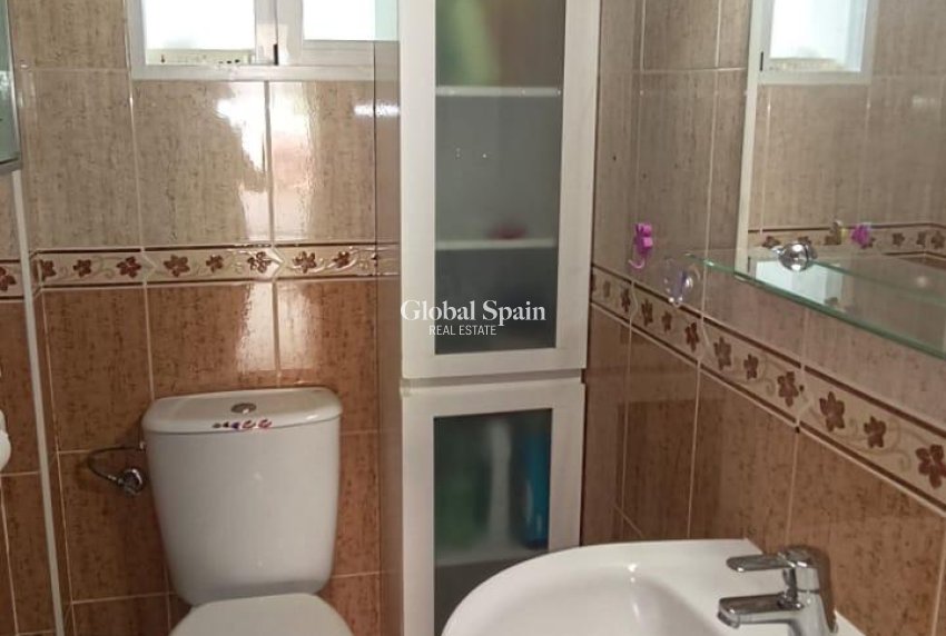 Resale - APARTMENT -
ORIHUELA COSTA - Los Almendros-la Florida