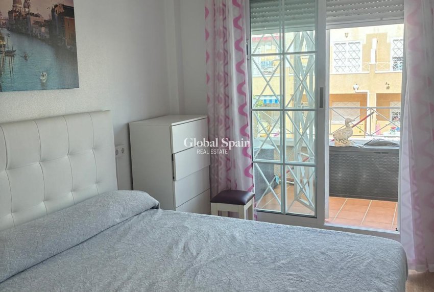 Resale - APARTMENT -
ORIHUELA COSTA - Los Almendros-la Florida