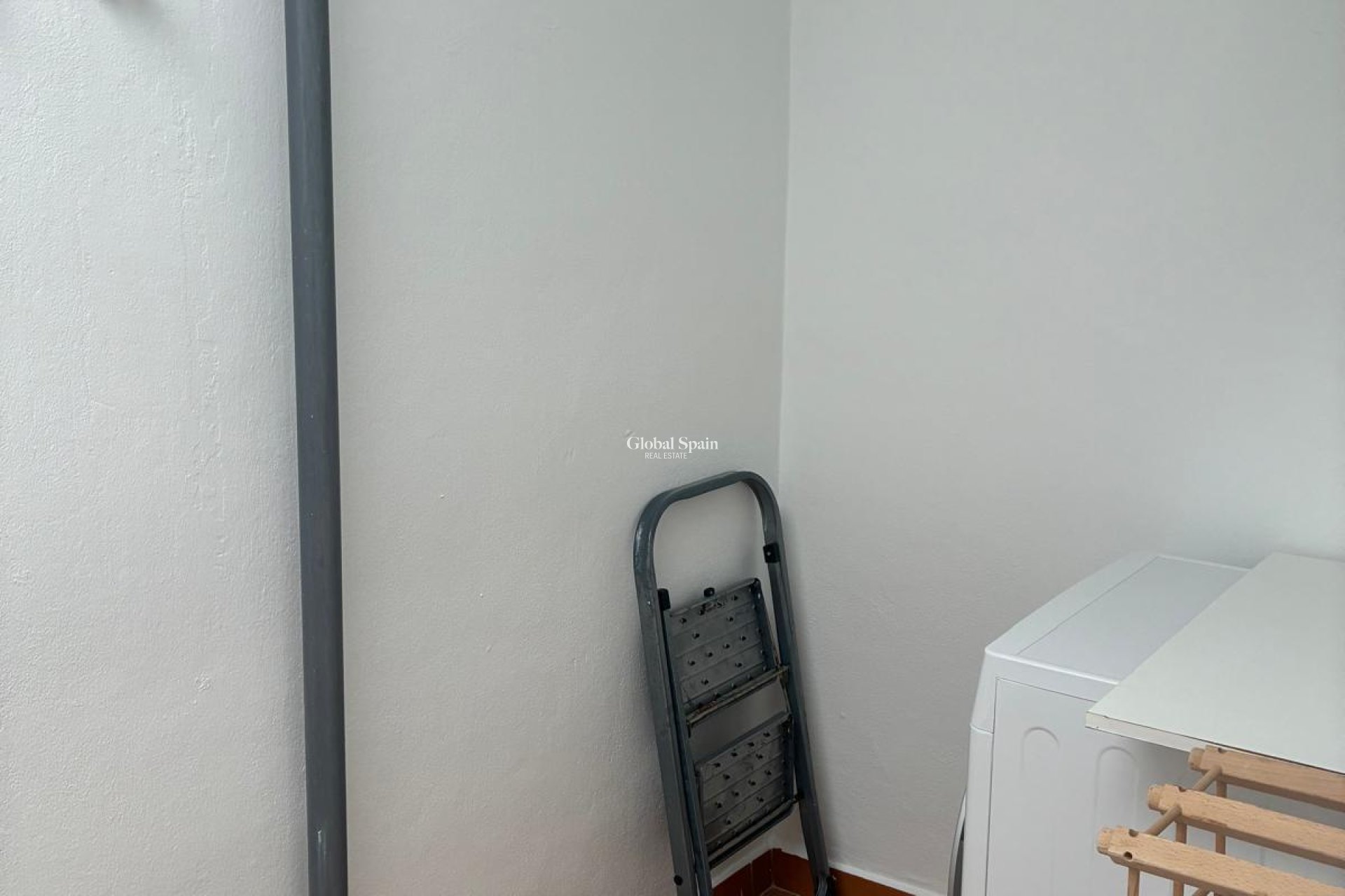 Resale - APARTMENT -
ORIHUELA COSTA - Los Almendros-la Florida