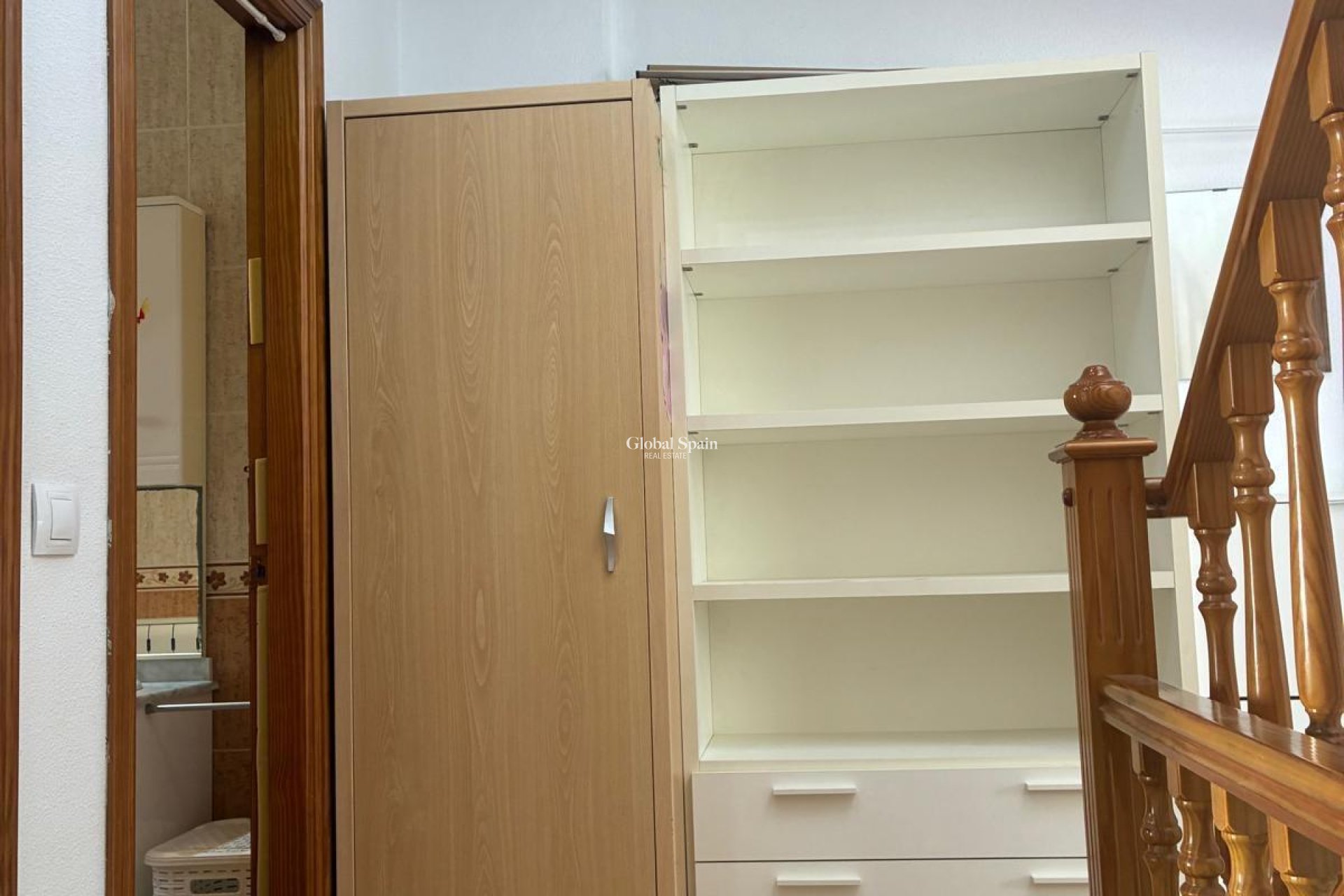 Resale - APARTMENT -
ORIHUELA COSTA - Los Almendros-la Florida