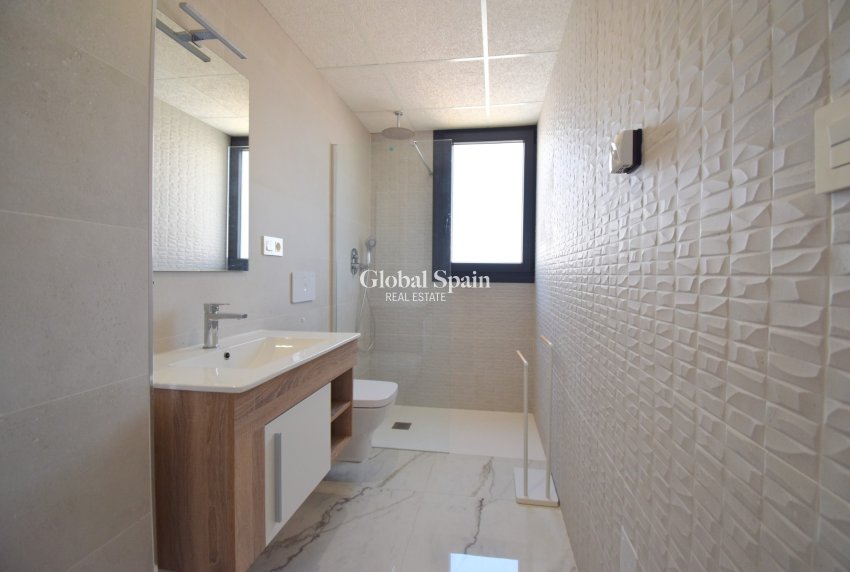 Resale - APARTMENT -
Orihuela Costa - Los Altos