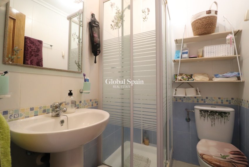 Resale - APARTMENT -
ORIHUELA COSTA - Los Altos