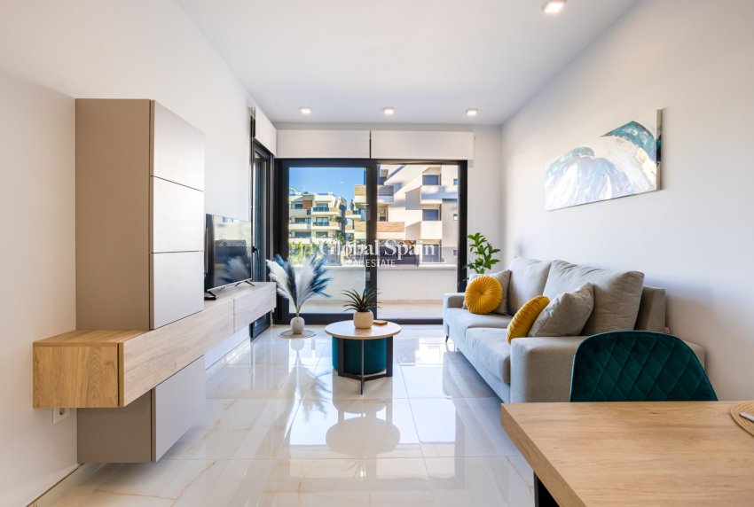 Resale - APARTMENT -
ORIHUELA COSTA - LOS BALCONES - LOS ALTOS