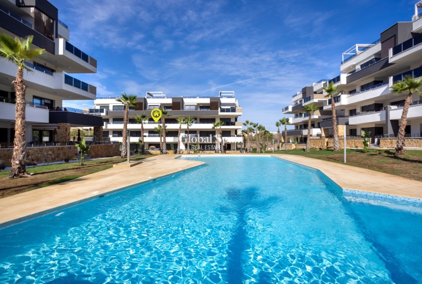 Resale - APARTMENT -
ORIHUELA COSTA - LOS BALCONES - LOS ALTOS
