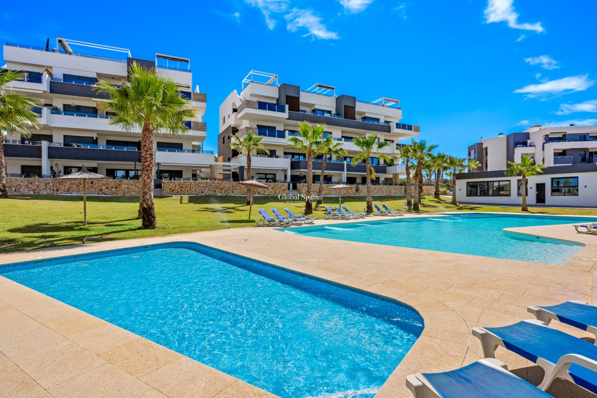 Resale - APARTMENT -
ORIHUELA COSTA - LOS BALCONES - LOS ALTOS