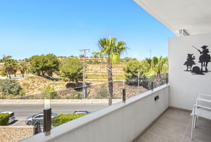 Resale - APARTMENT -
ORIHUELA COSTA - LOS BALCONES - LOS ALTOS