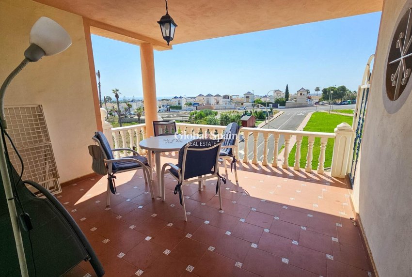 Resale - APARTMENT -
ORIHUELA COSTA - LOS BALCONES - LOS ALTOS