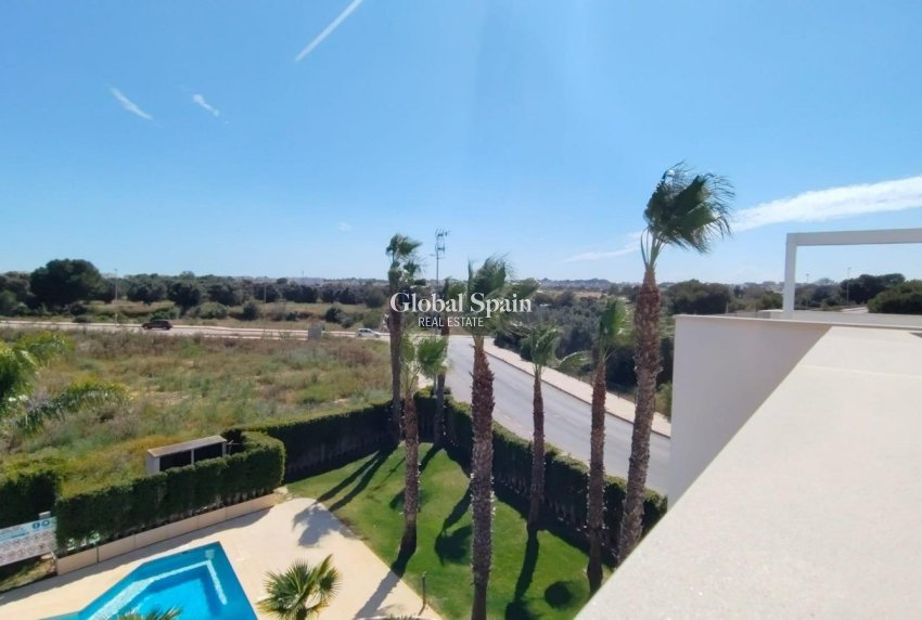 Resale - APARTMENT -
ORIHUELA COSTA - LOS BALCONES - LOS ALTOS