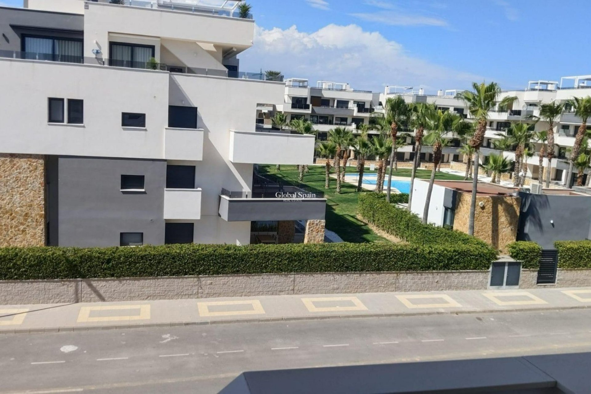 Resale - APARTMENT -
ORIHUELA COSTA - LOS BALCONES - LOS ALTOS