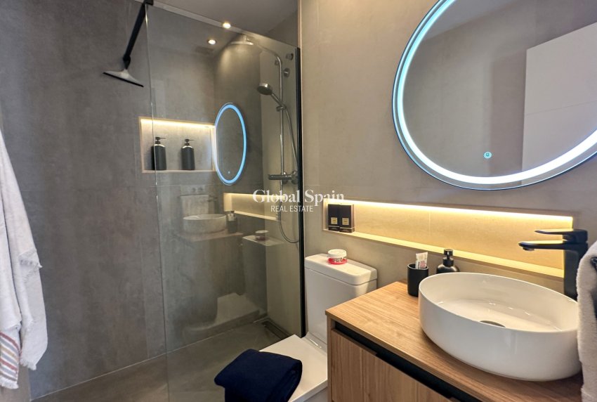 Resale - APARTMENT -
ORIHUELA COSTA - LOS BALCONES - LOS ALTOS