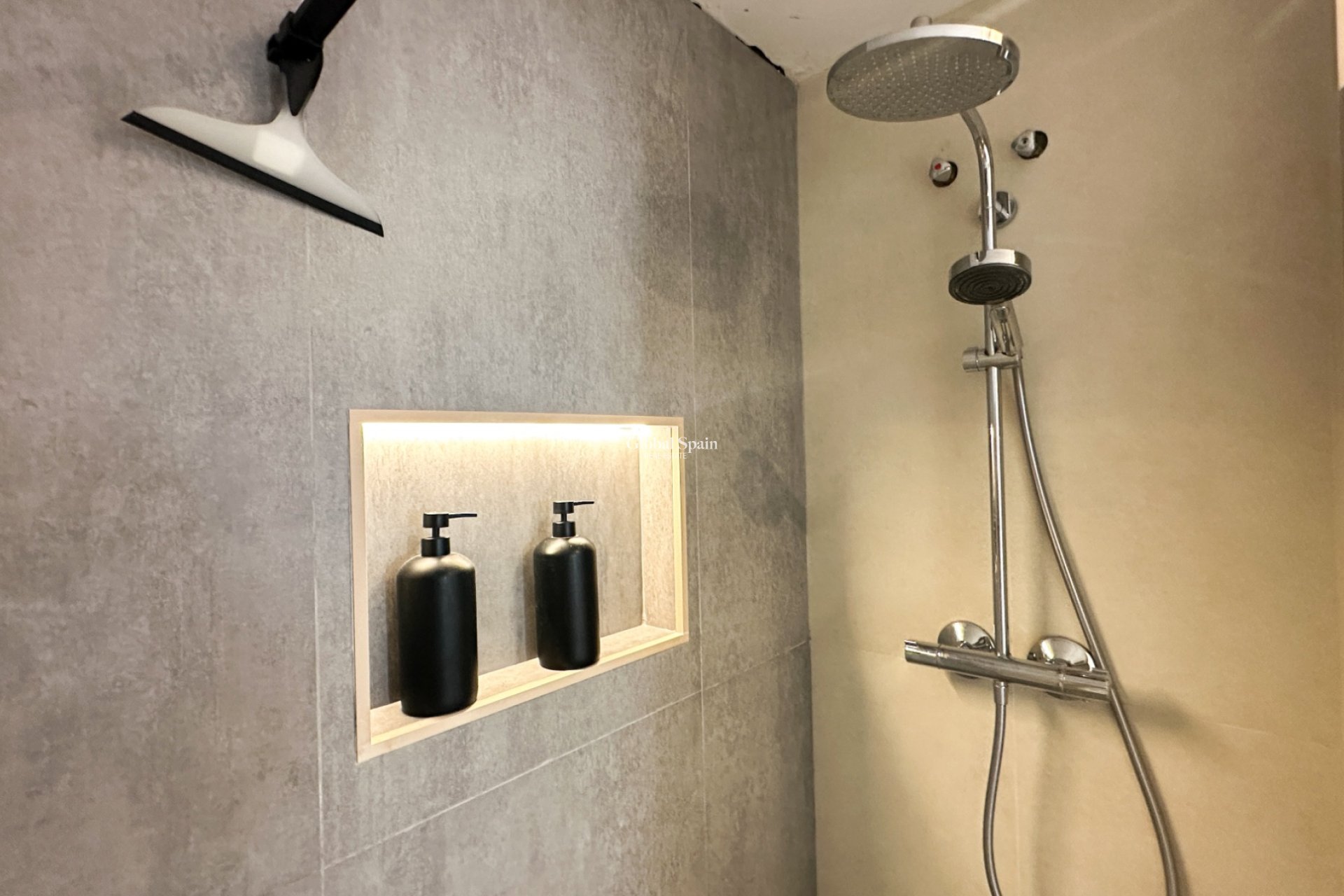 Resale - APARTMENT -
ORIHUELA COSTA - LOS BALCONES - LOS ALTOS