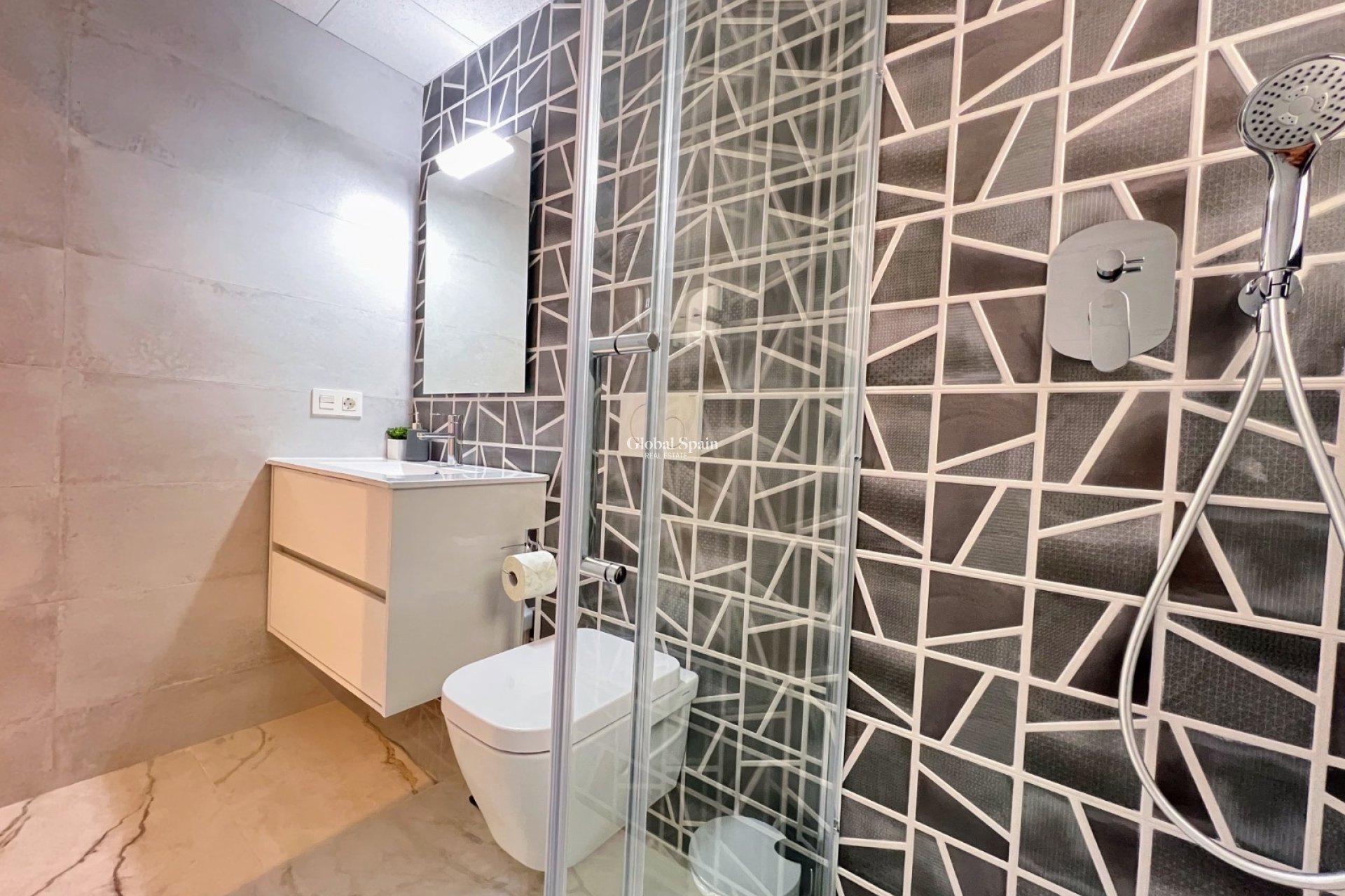 Resale - APARTMENT -
ORIHUELA COSTA - LOS BALCONES - LOS ALTOS