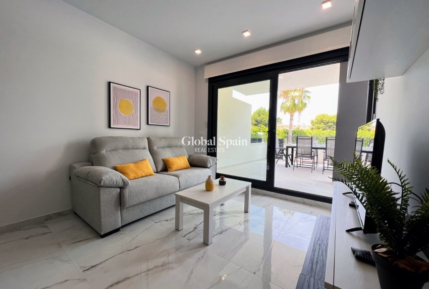 Resale - APARTMENT -
ORIHUELA COSTA - LOS BALCONES - LOS ALTOS