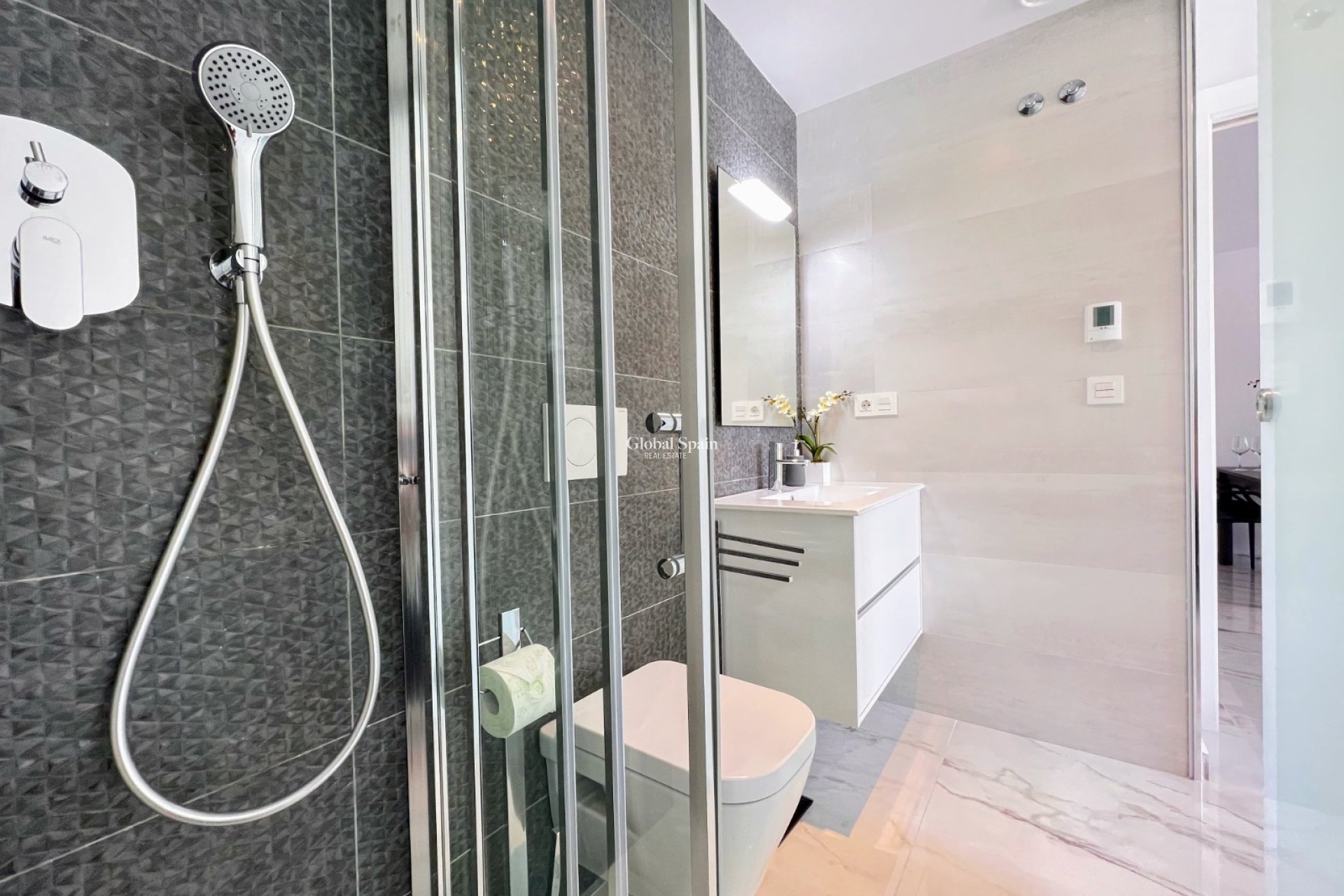 Resale - APARTMENT -
ORIHUELA COSTA - LOS BALCONES - LOS ALTOS