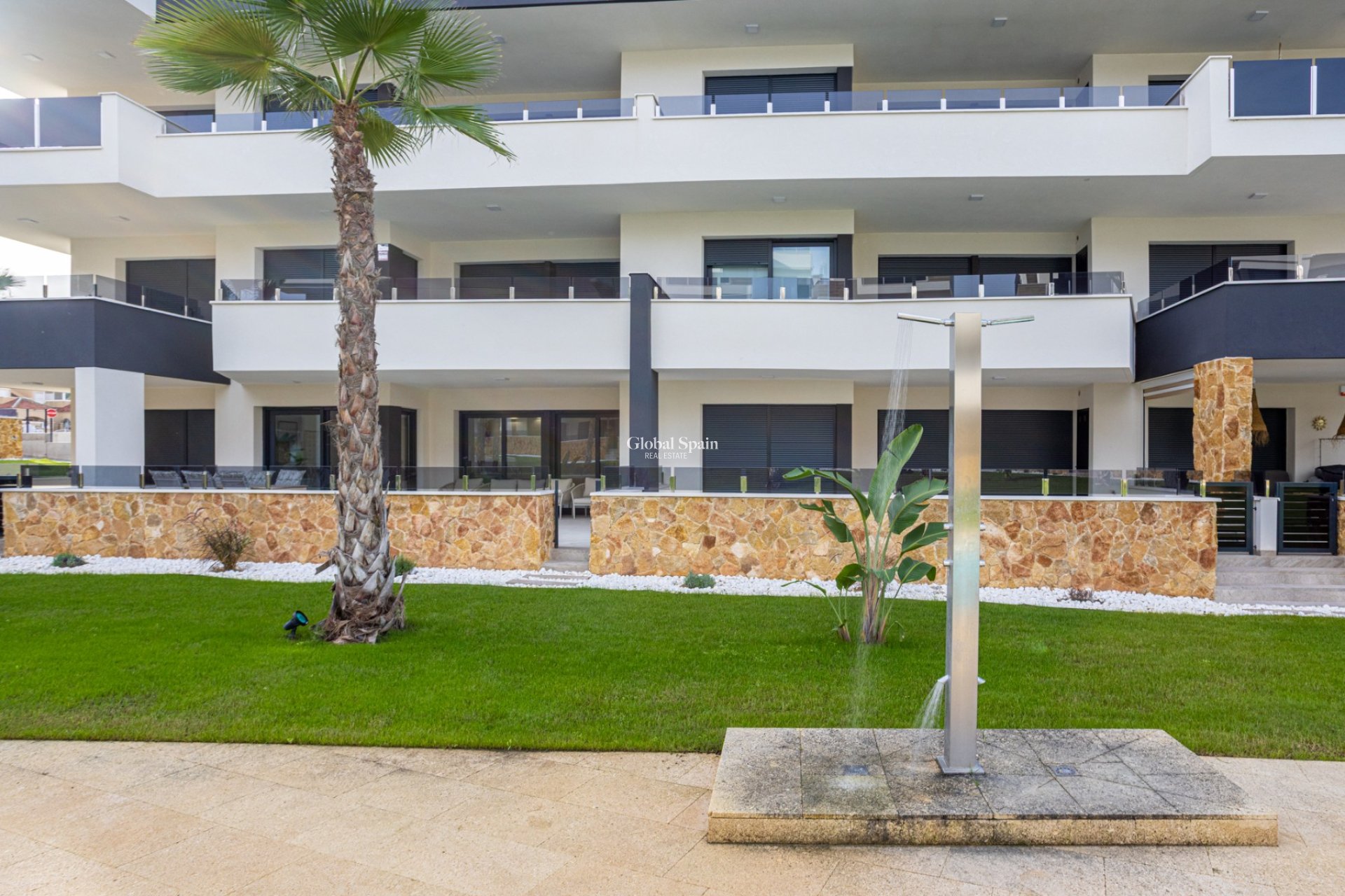 Resale - APARTMENT -
ORIHUELA COSTA - LOS BALCONES - LOS ALTOS