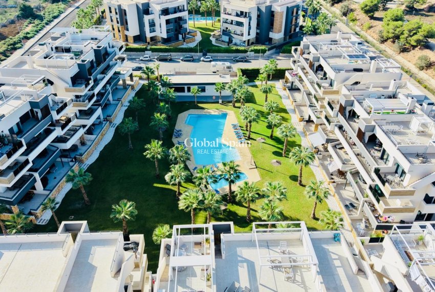 Resale - APARTMENT -
ORIHUELA COSTA - LOS BALCONES - LOS ALTOS