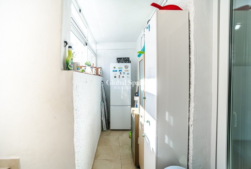 Resale - APARTMENT -
ORIHUELA COSTA - Los Balcones