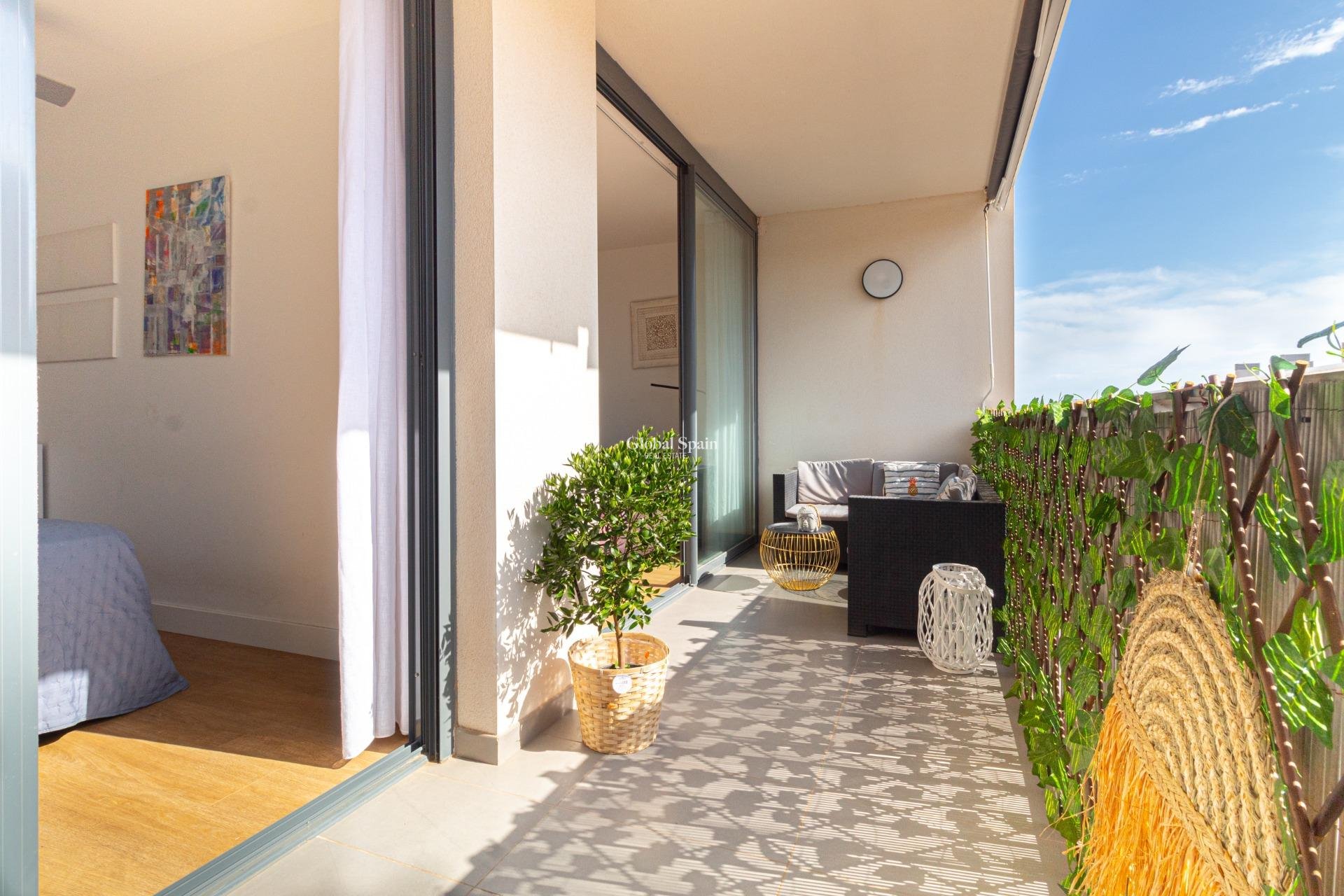 Resale - Apartment -
ORIHUELA COSTA - Los Dolses