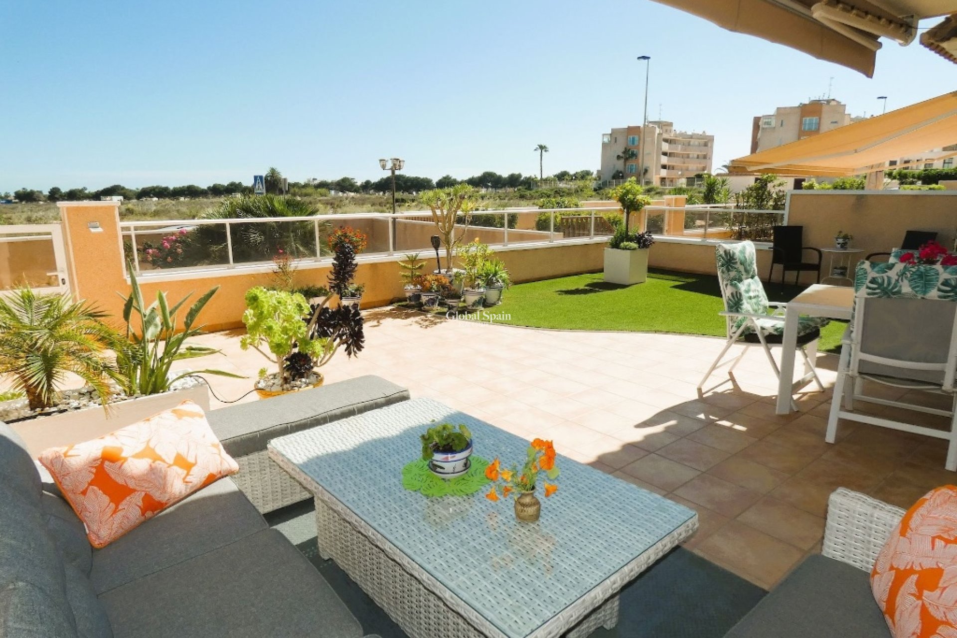 Resale - Apartment -
ORIHUELA COSTA - Los Dolses
