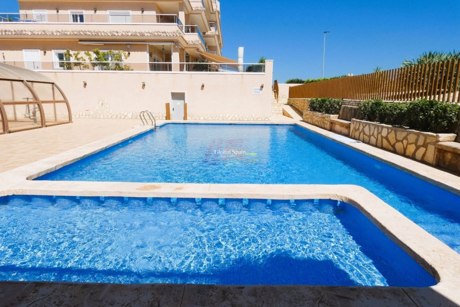 Resale - Apartment -
ORIHUELA COSTA - Los Dolses