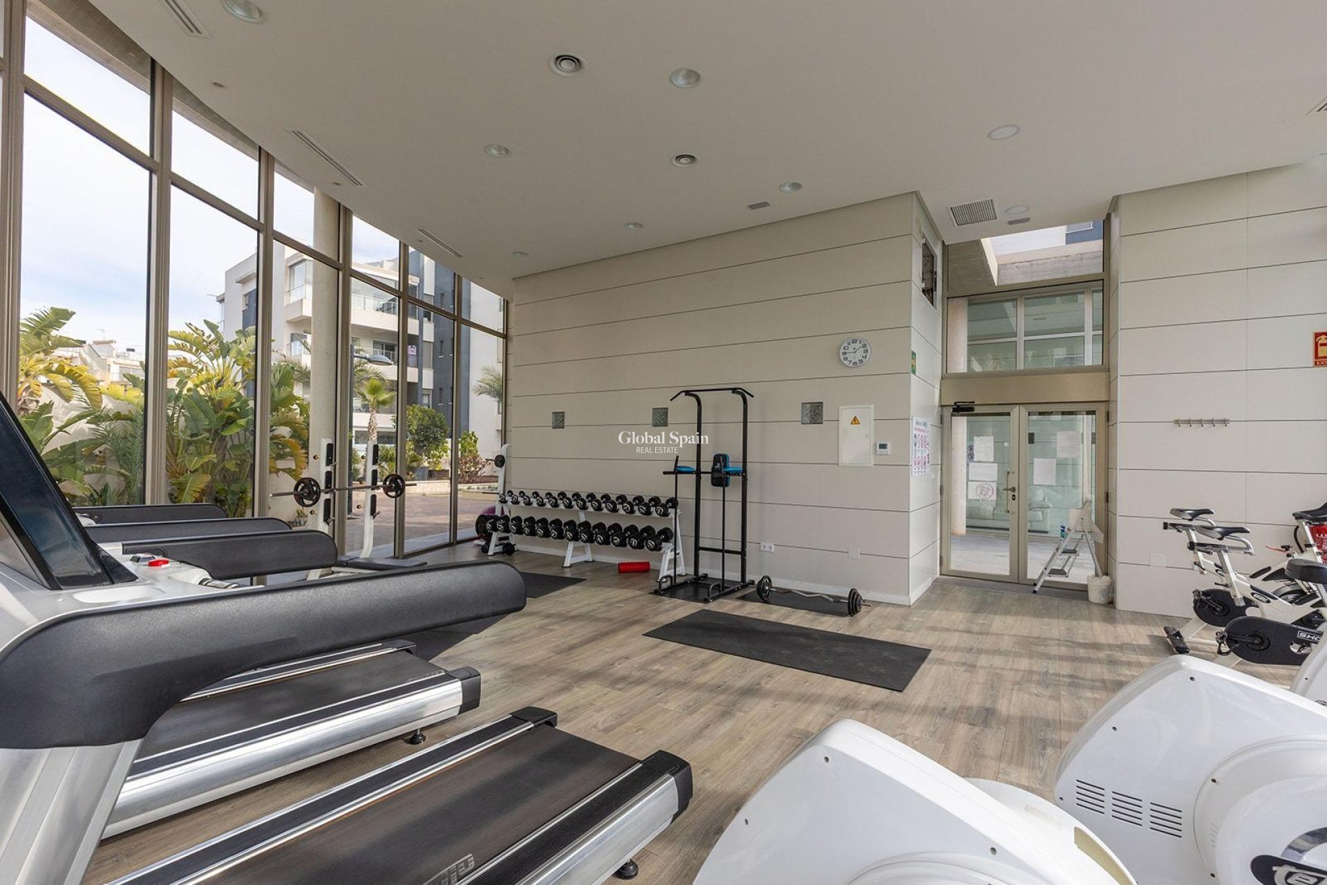 Resale - APARTMENT -
ORIHUELA COSTA - Los Dolses