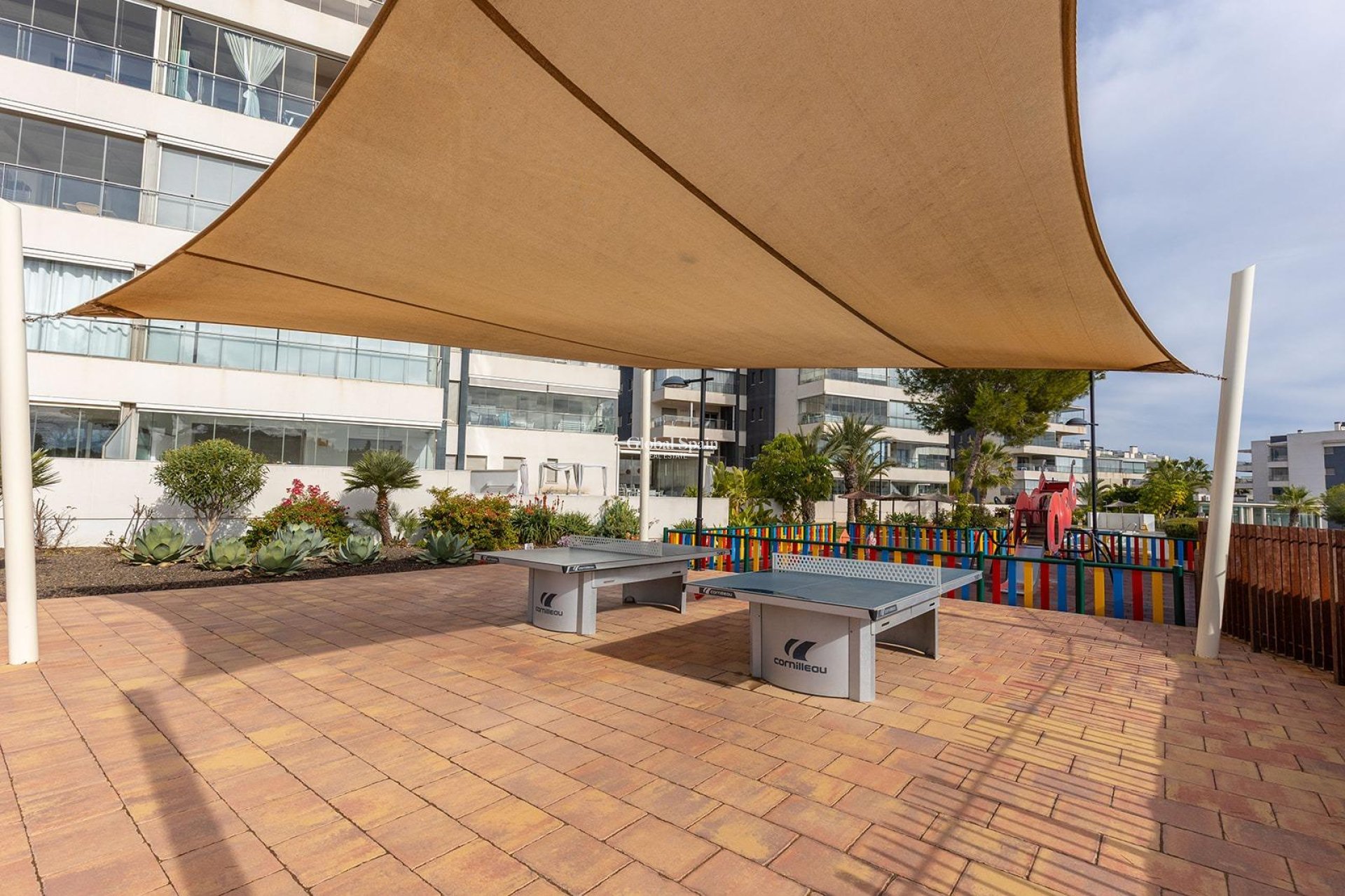 Resale - APARTMENT -
ORIHUELA COSTA - Los Dolses