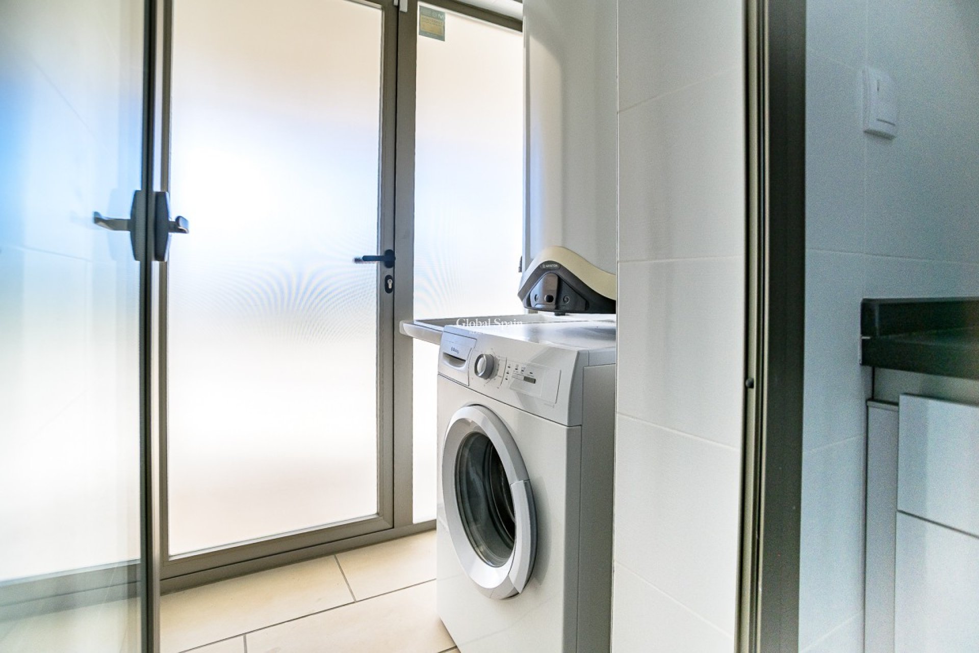 Resale - APARTMENT -
ORIHUELA COSTA - Los Dolses