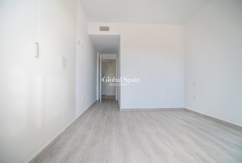 Resale - APARTMENT -
ORIHUELA COSTA - Los Dolses