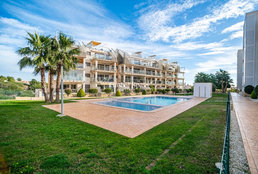 Resale - APARTMENT -
ORIHUELA COSTA - Los Dolses