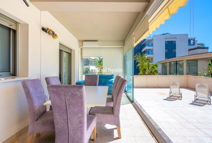 Resale - APARTMENT -
ORIHUELA COSTA - Los Dolses