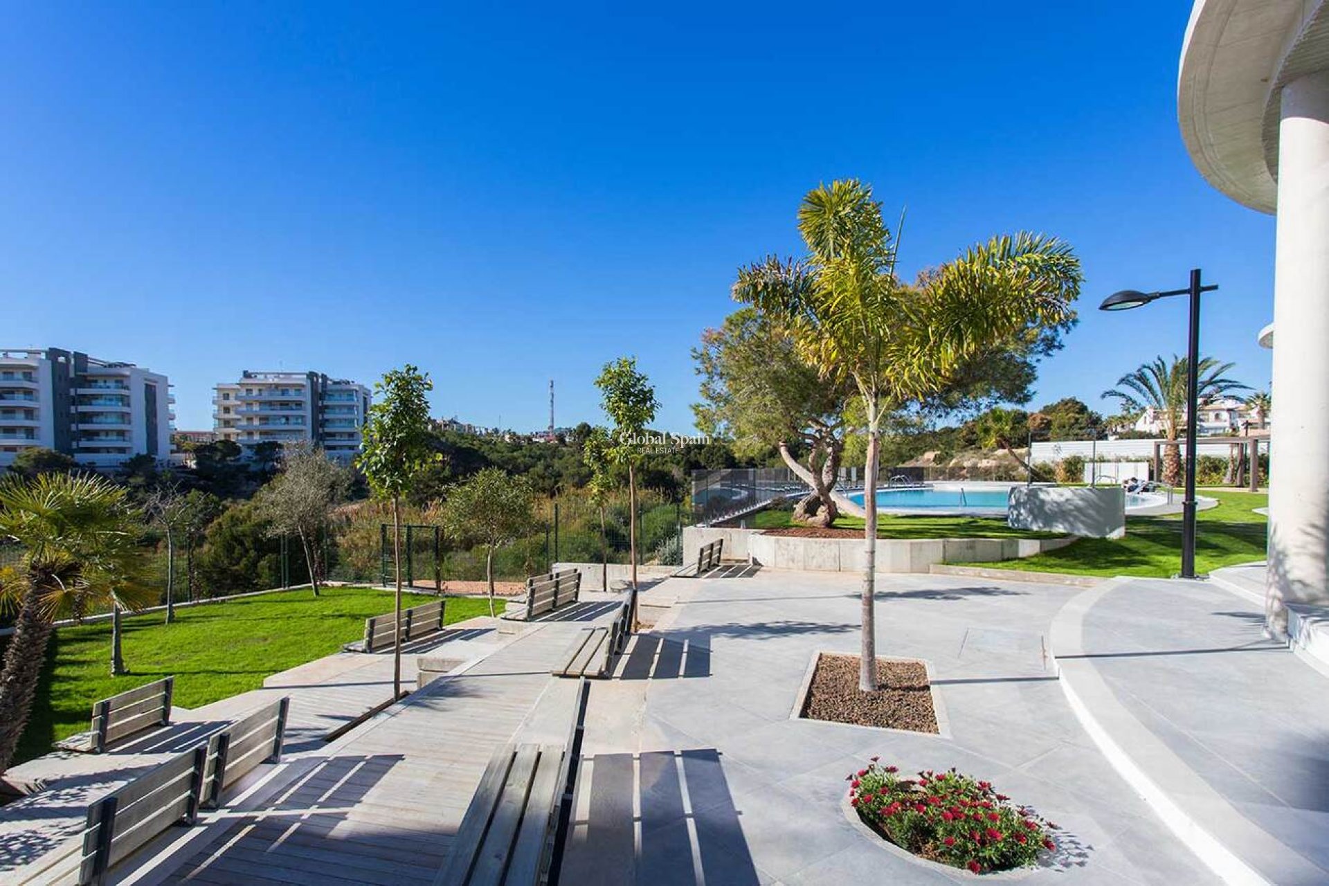 Resale - APARTMENT -
ORIHUELA COSTA - Los Dolses