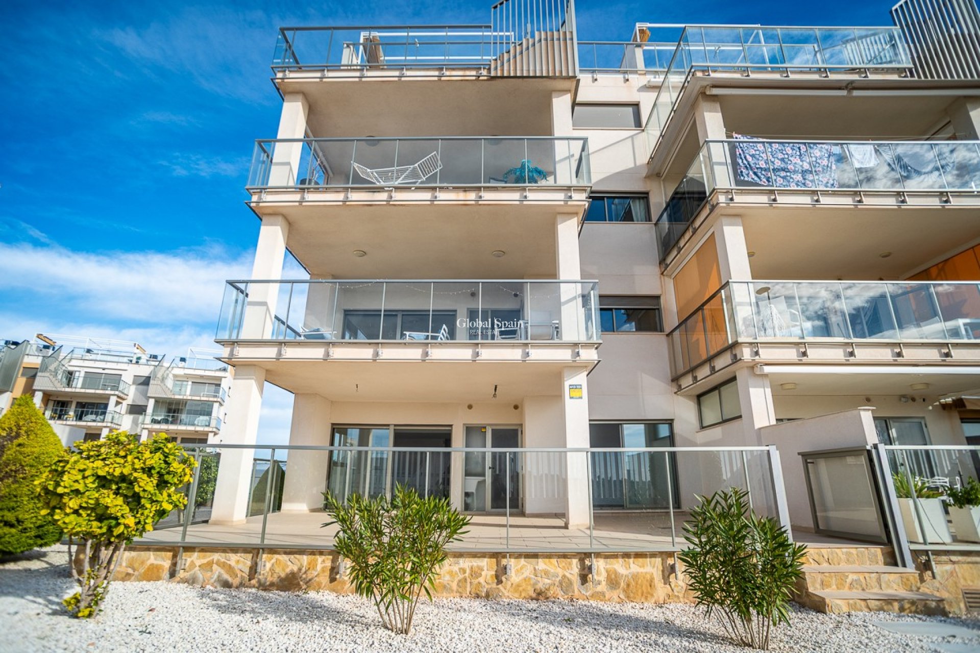 Resale - APARTMENT -
ORIHUELA COSTA - Los Dolses