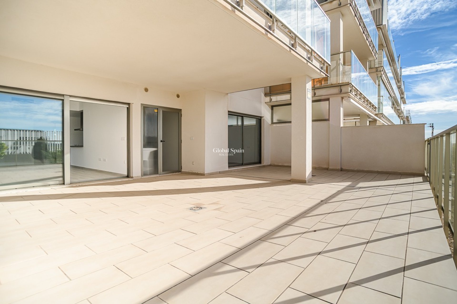 Resale - APARTMENT -
ORIHUELA COSTA - Los Dolses