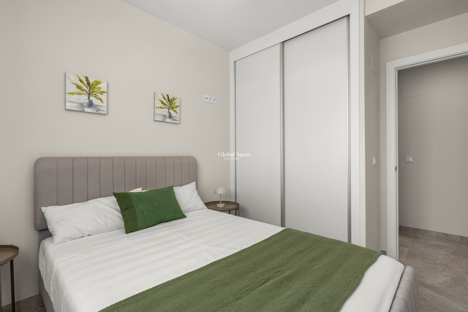 Resale - APARTMENT -
ORIHUELA COSTA - Los Dolses