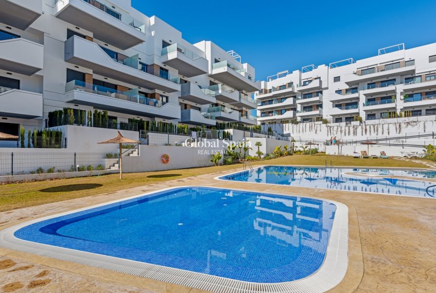 Resale - APARTMENT -
ORIHUELA COSTA - Los Dolses