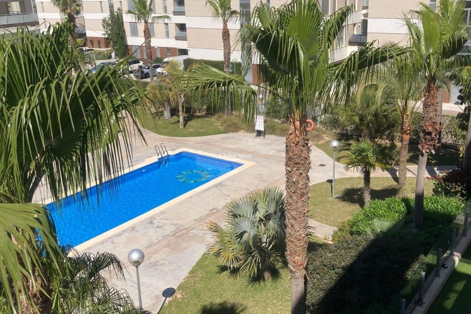 Resale - APARTMENT -
ORIHUELA COSTA - Los Dolses