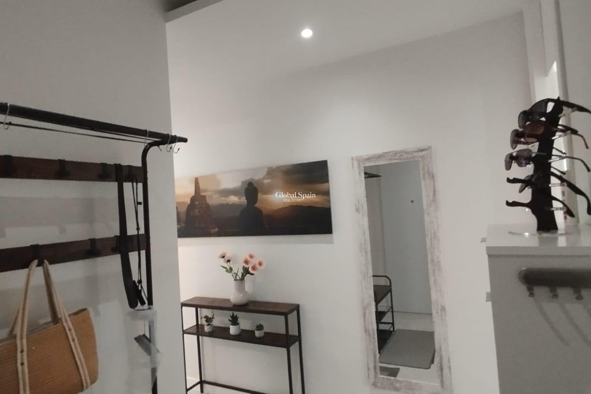 Resale - APARTMENT -
ORIHUELA COSTA - Los Dolses
