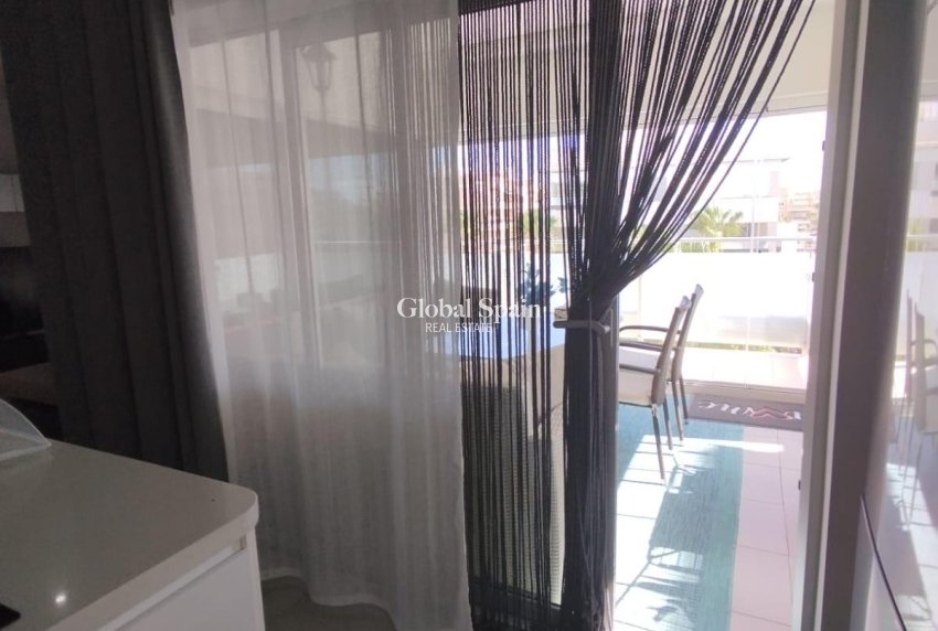 Resale - APARTMENT -
ORIHUELA COSTA - Los Dolses