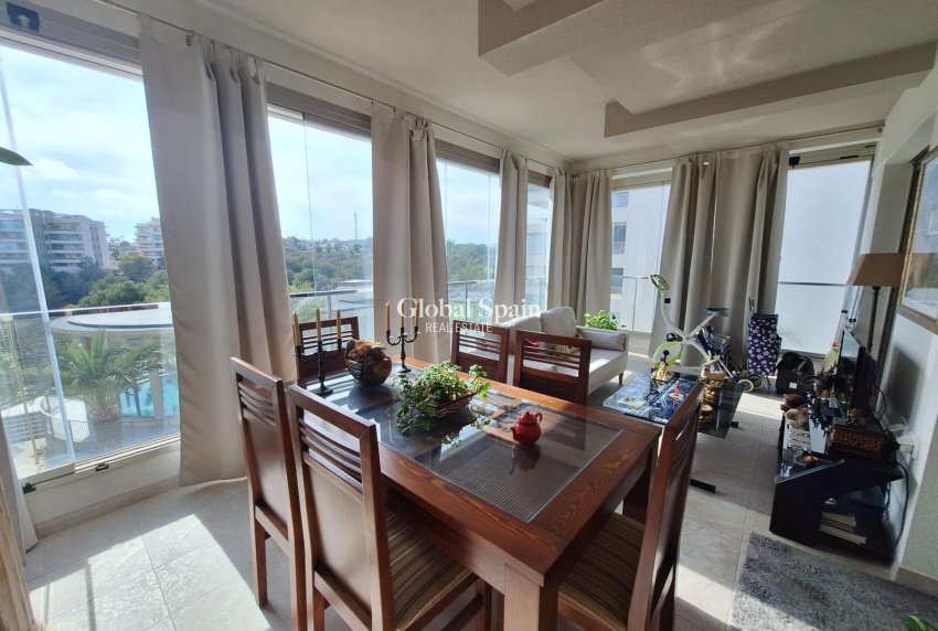 Resale - APARTMENT -
ORIHUELA COSTA - Los Dolses