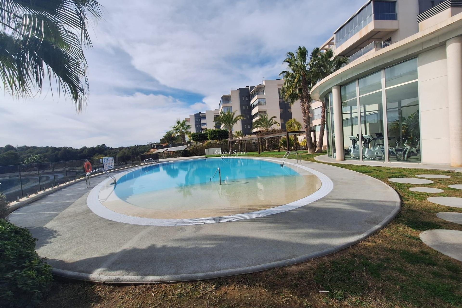 Resale - APARTMENT -
ORIHUELA COSTA - Los Dolses