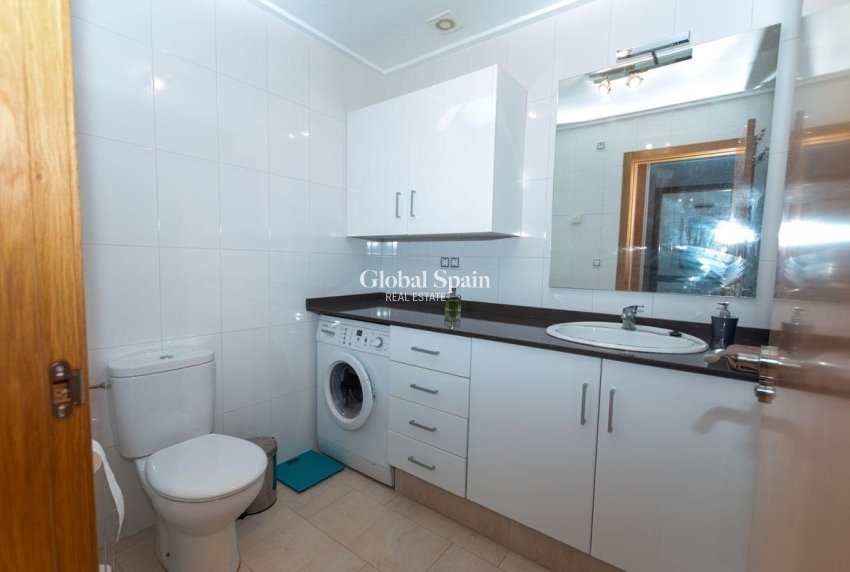 Resale - APARTMENT -
Orihuela Costa - Los Dolses