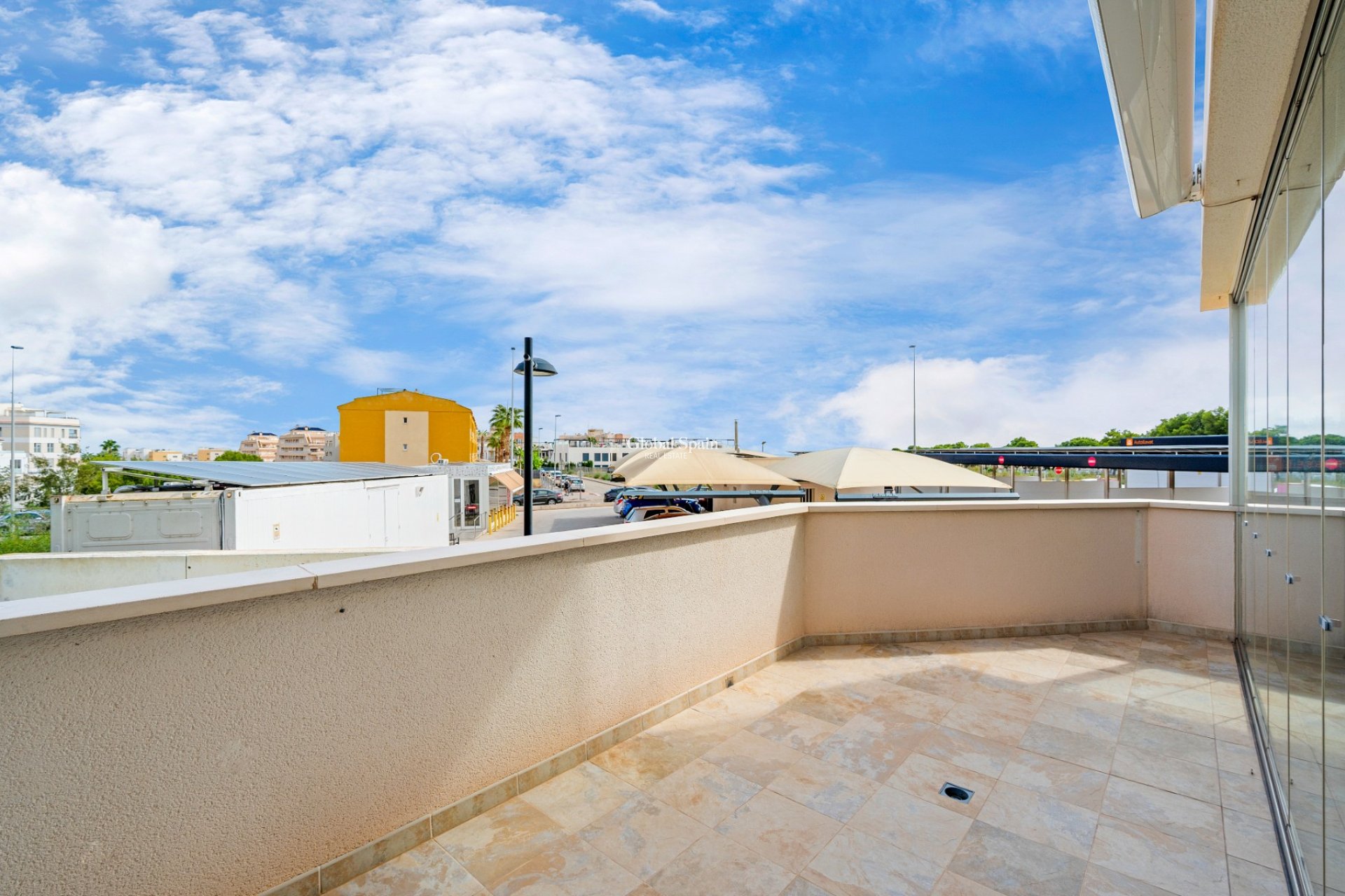 Resale - APARTMENT -
ORIHUELA COSTA - Los Dolses