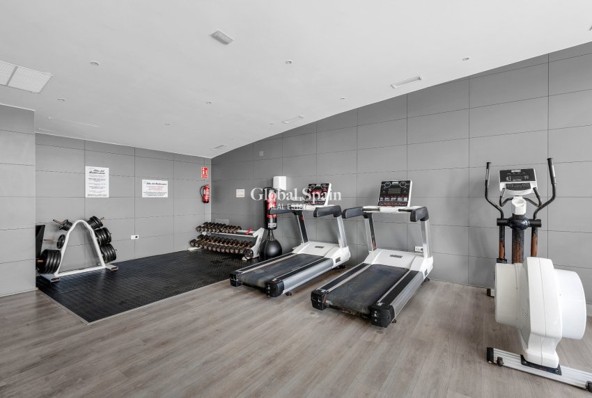 Resale - APARTMENT -
ORIHUELA COSTA - Los Dolses