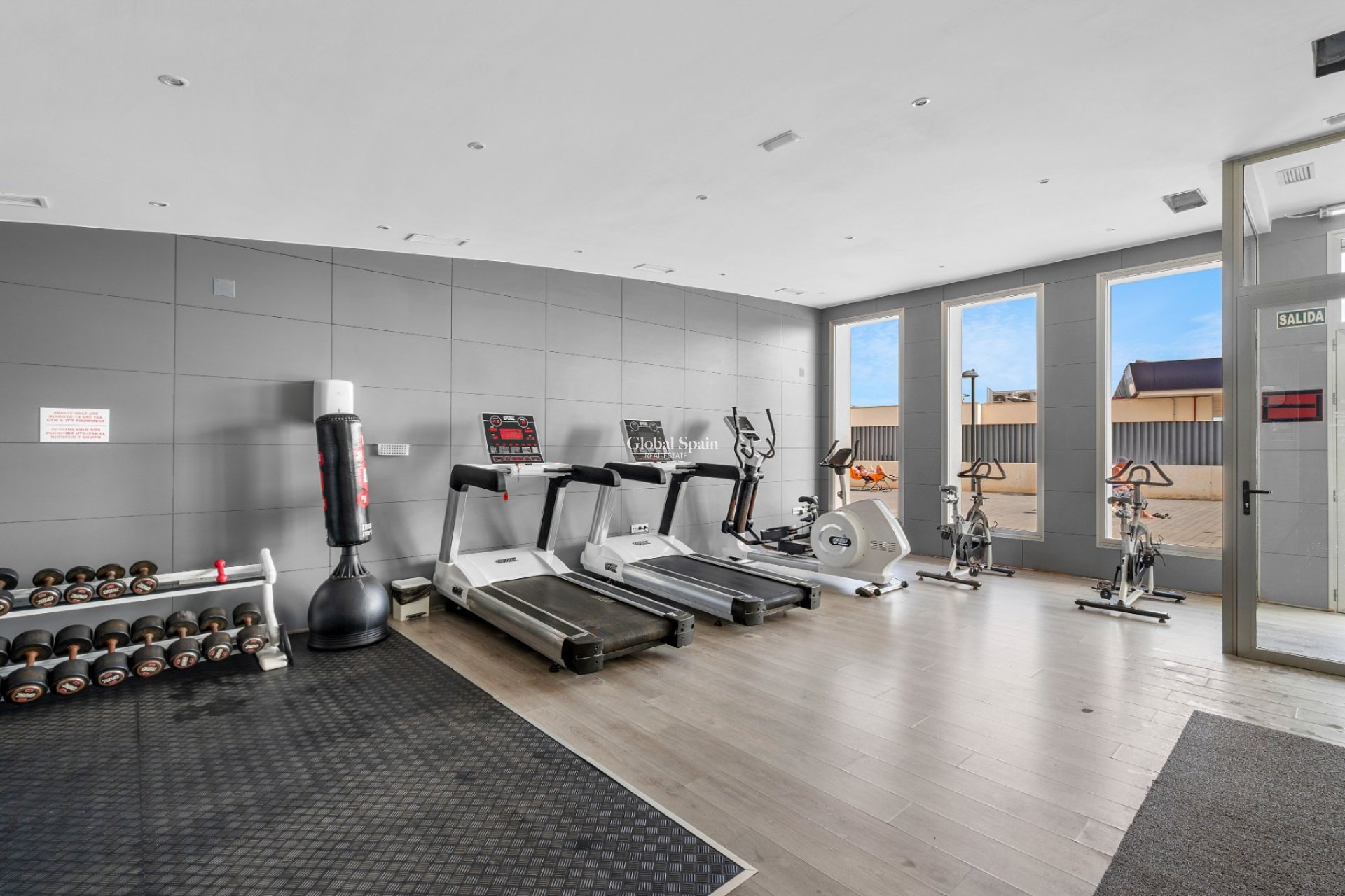 Resale - APARTMENT -
ORIHUELA COSTA - Los Dolses