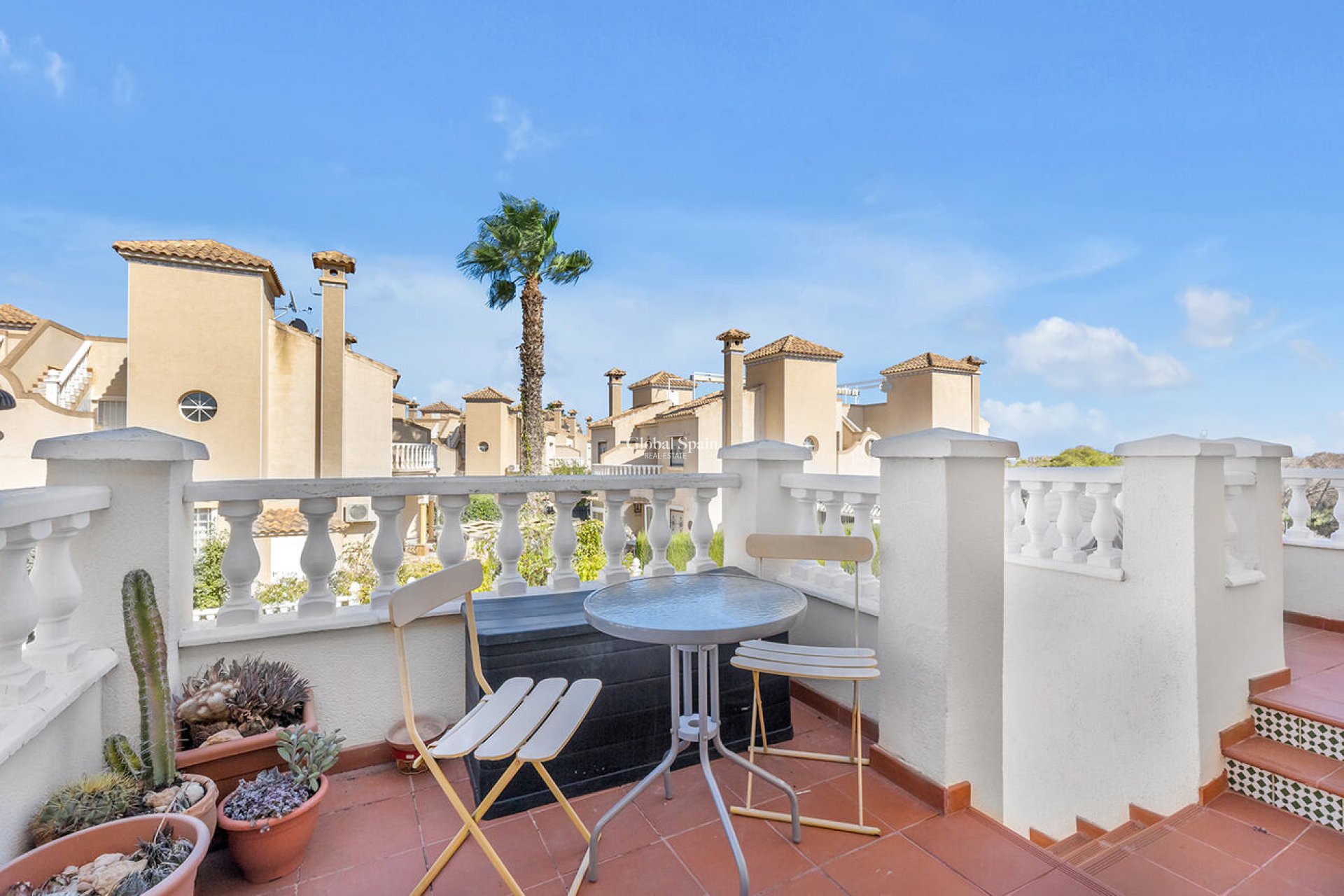 Resale - APARTMENT -
ORIHUELA COSTA - Orihuela Costa