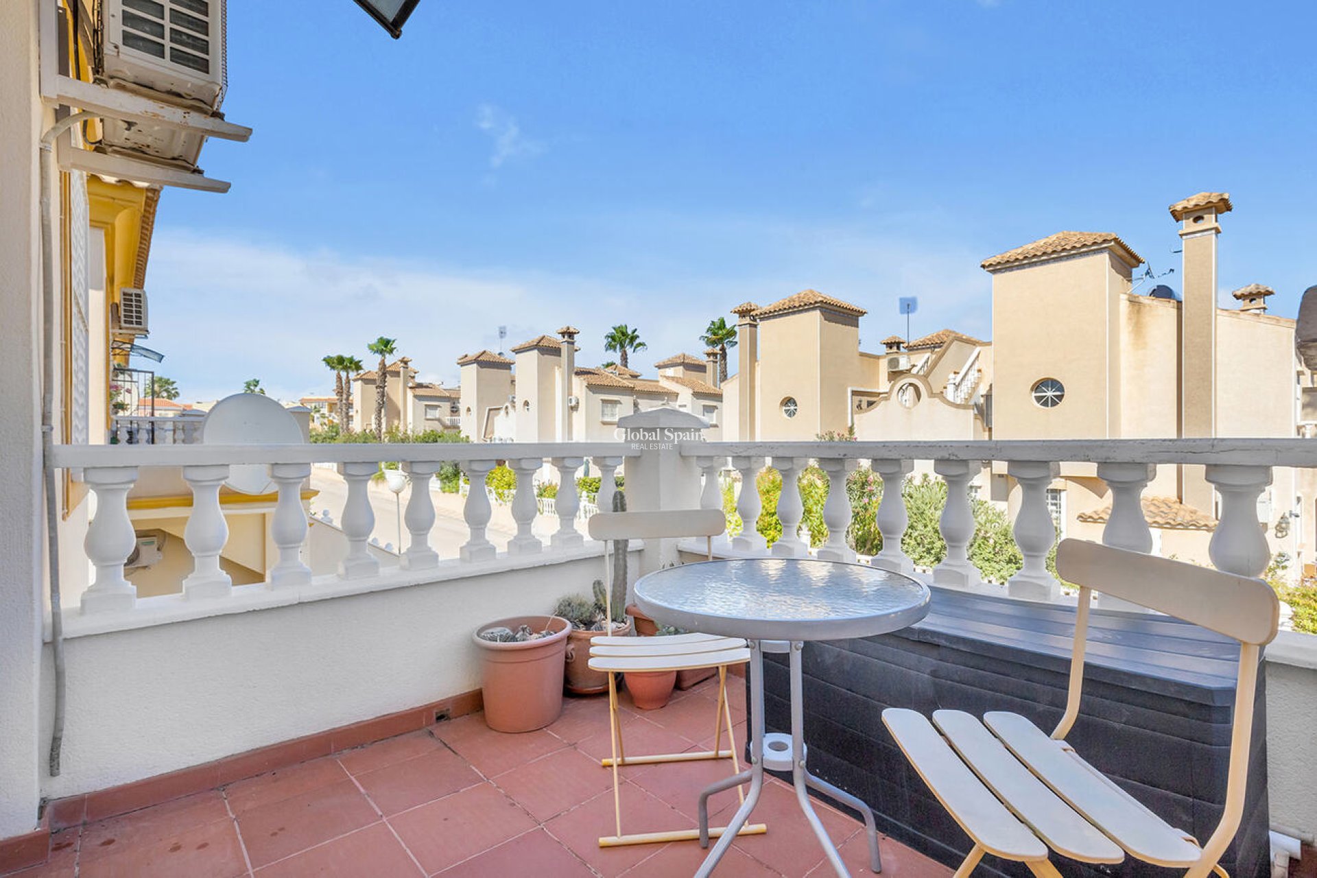 Resale - APARTMENT -
ORIHUELA COSTA - Orihuela Costa