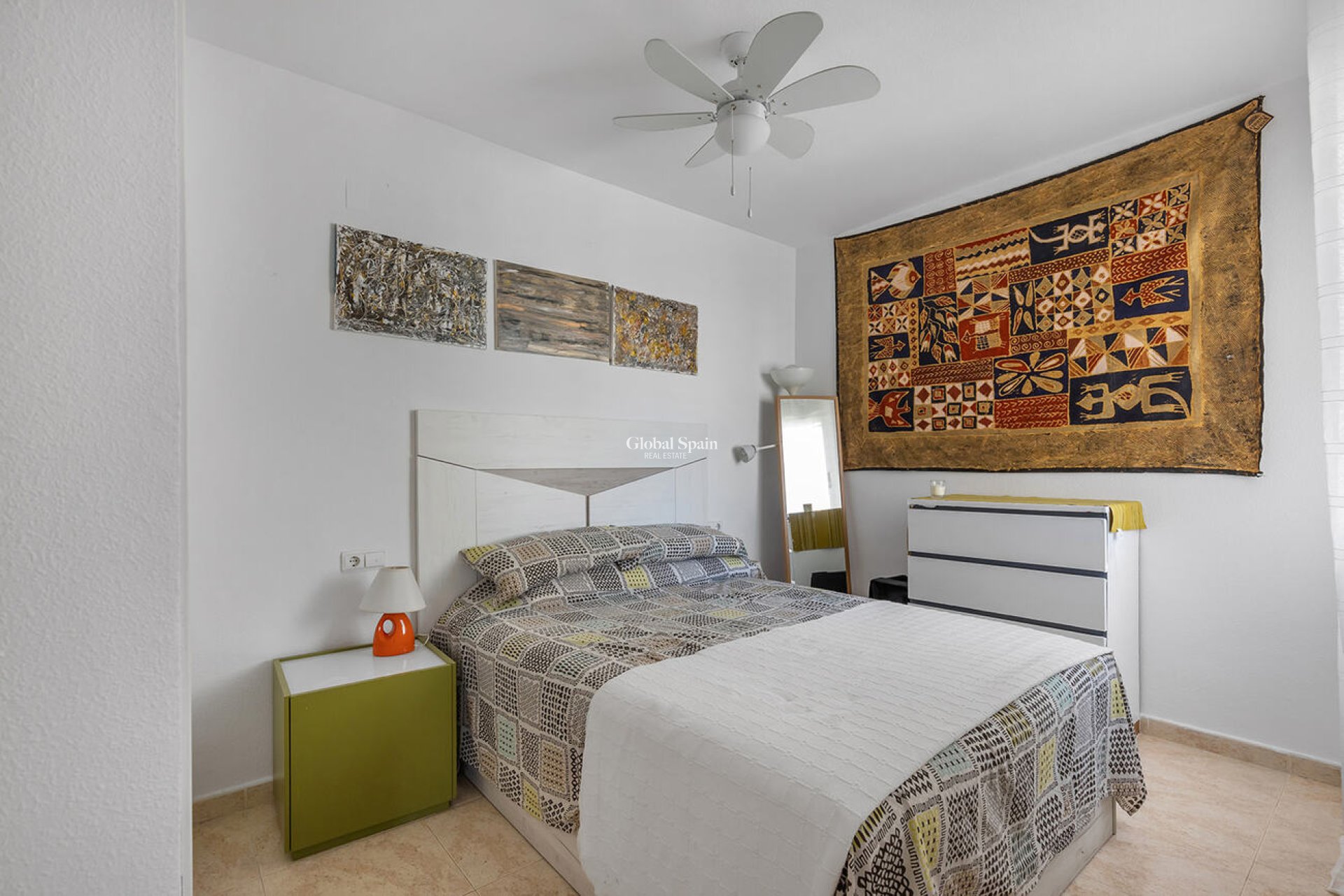 Resale - APARTMENT -
ORIHUELA COSTA - Orihuela Costa