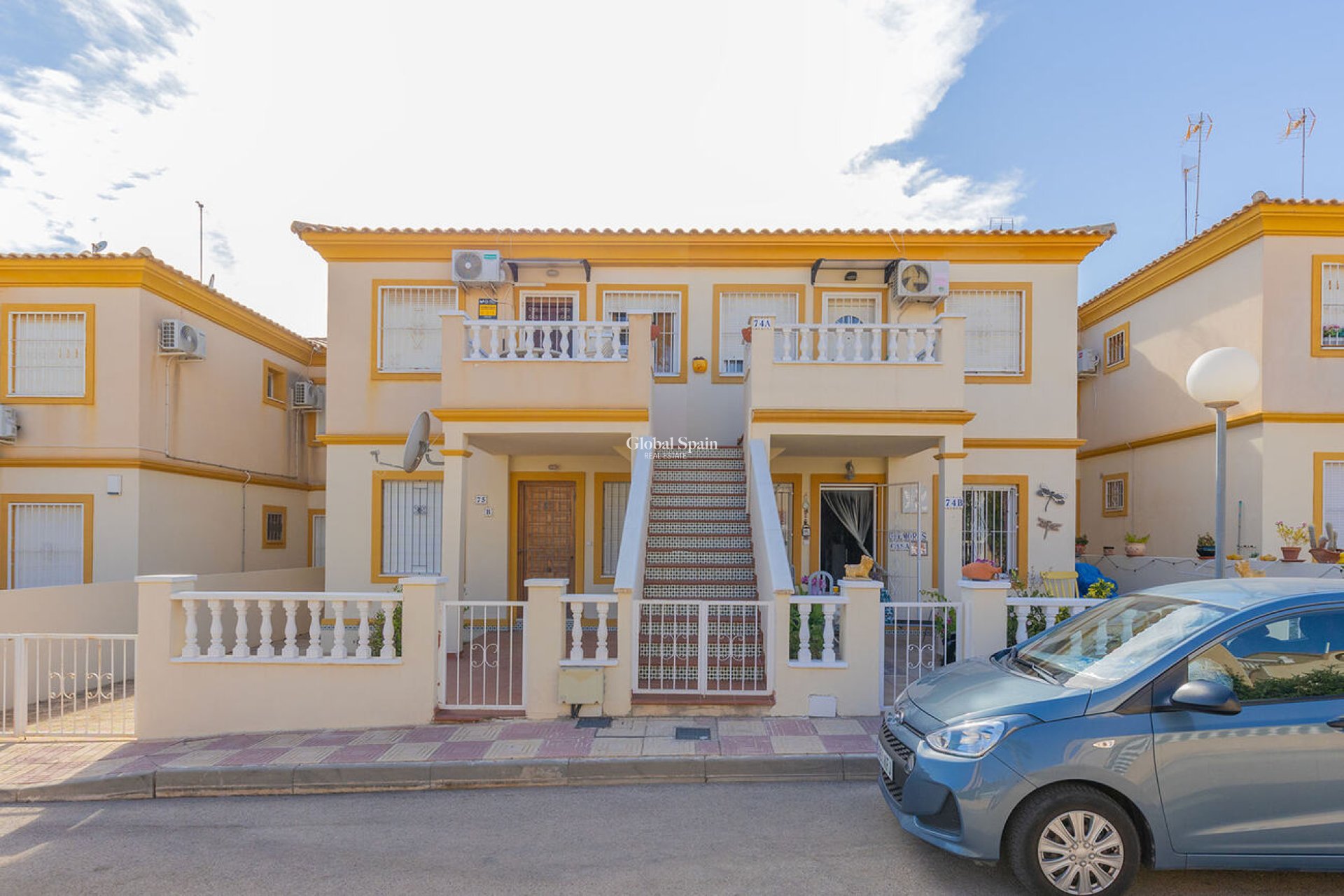 Resale - APARTMENT -
ORIHUELA COSTA - Orihuela Costa